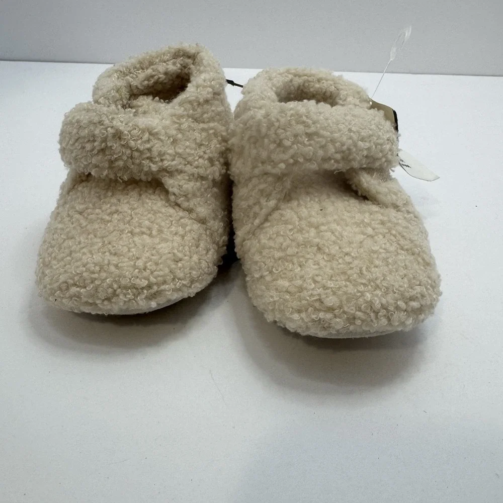 Wonder Nation Baby Boy Baby Girl  Bootie Slippers Faux Fur Cream Size 4c